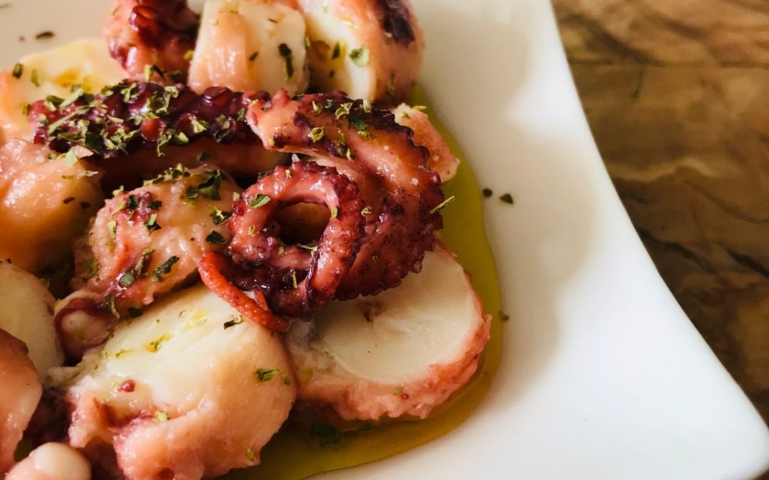 Octopus in azijn – Ochtapodi ksidato